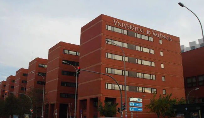 Instalaciones en Universitat de València