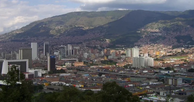 Supervisión del Estudio de Viabilidad de Corredor de Transporte Masivo de Pasajeros